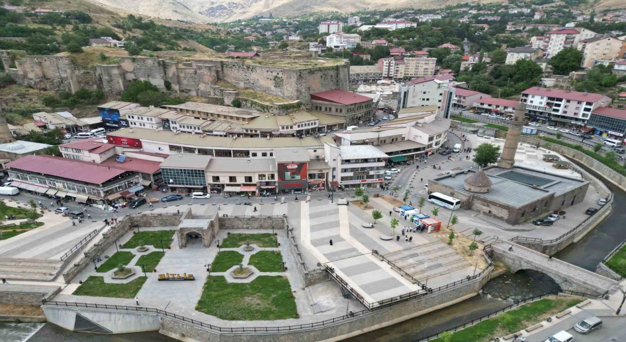 Hazo Hanı ve Hacı Begiye Camisi açıldı, 6 ilde restorasyon çalışmaları devam ediyor