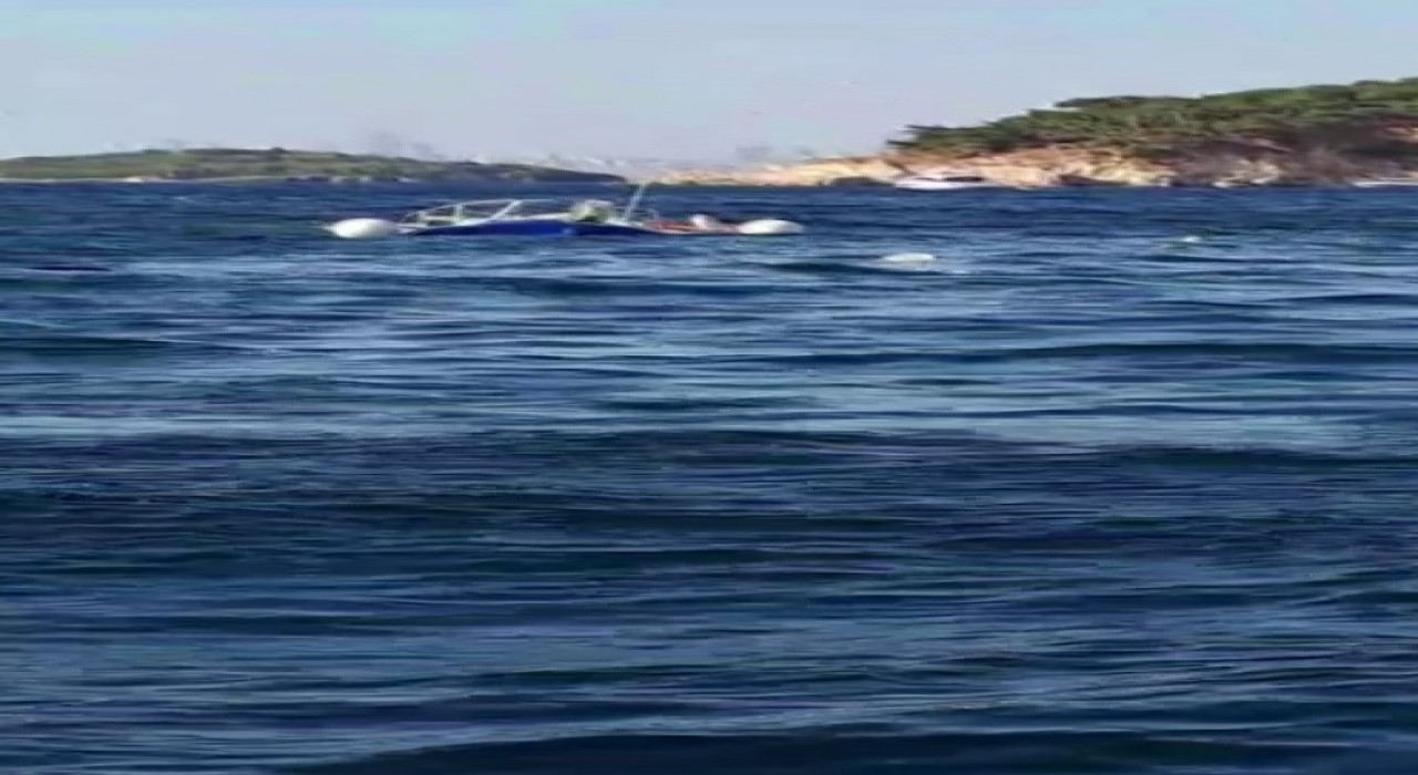 Heybeliada açıklarında motoryatın çarptığı tekne battı: 7 kişi kurtarıldı