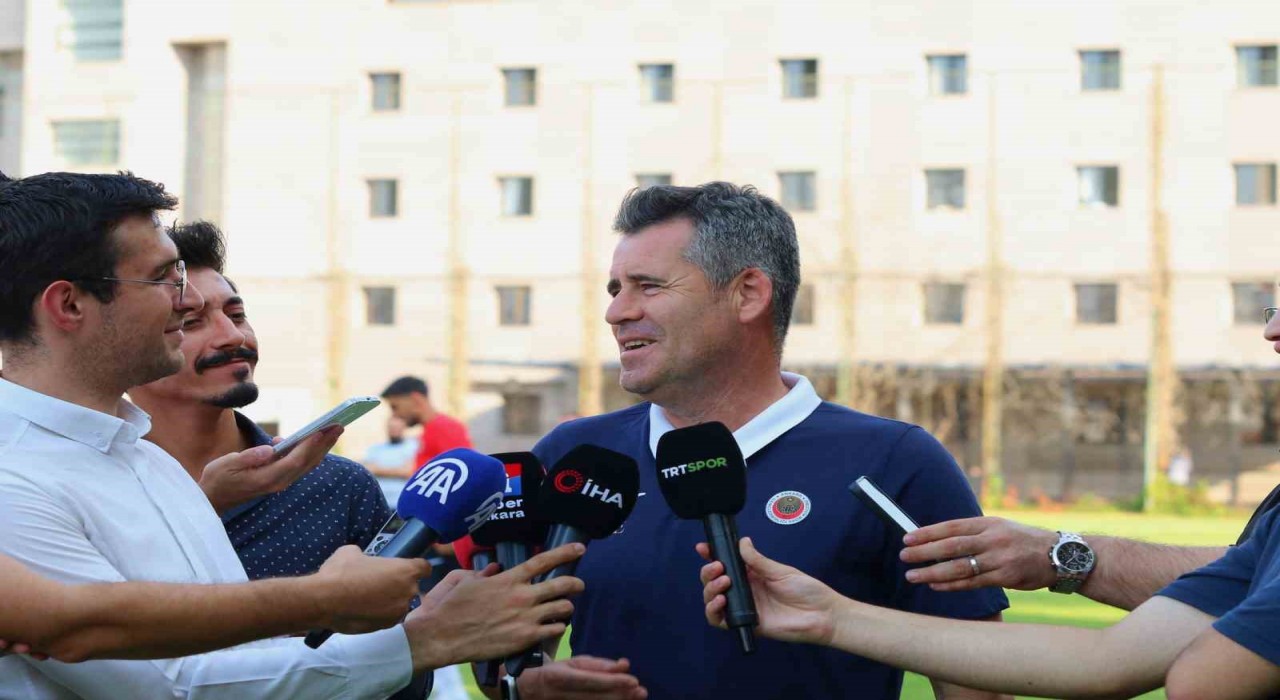 Hüseyin Eroğlu: Süper Ligde ilk sene ilk 10 içinde bitirmek istiyoruz
