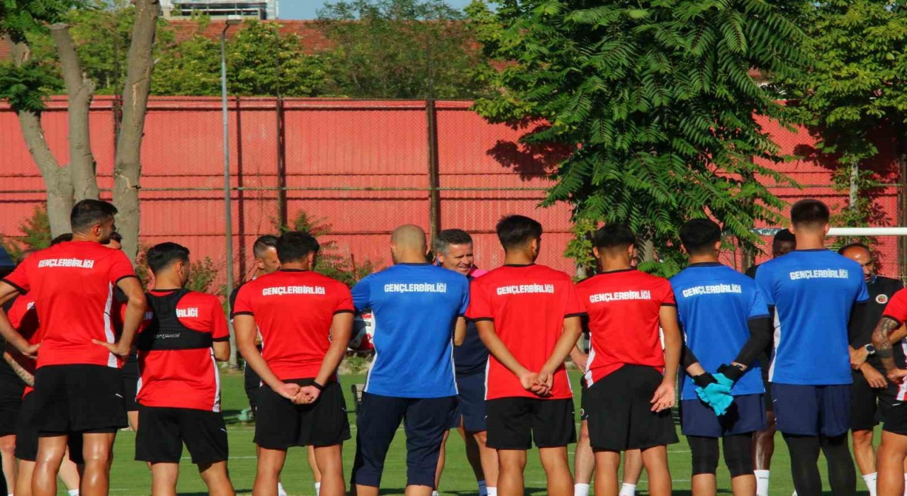 Hüseyin Eroğlu: TSYD Kupasını kazanıp lige moralli başlamak istiyoruz