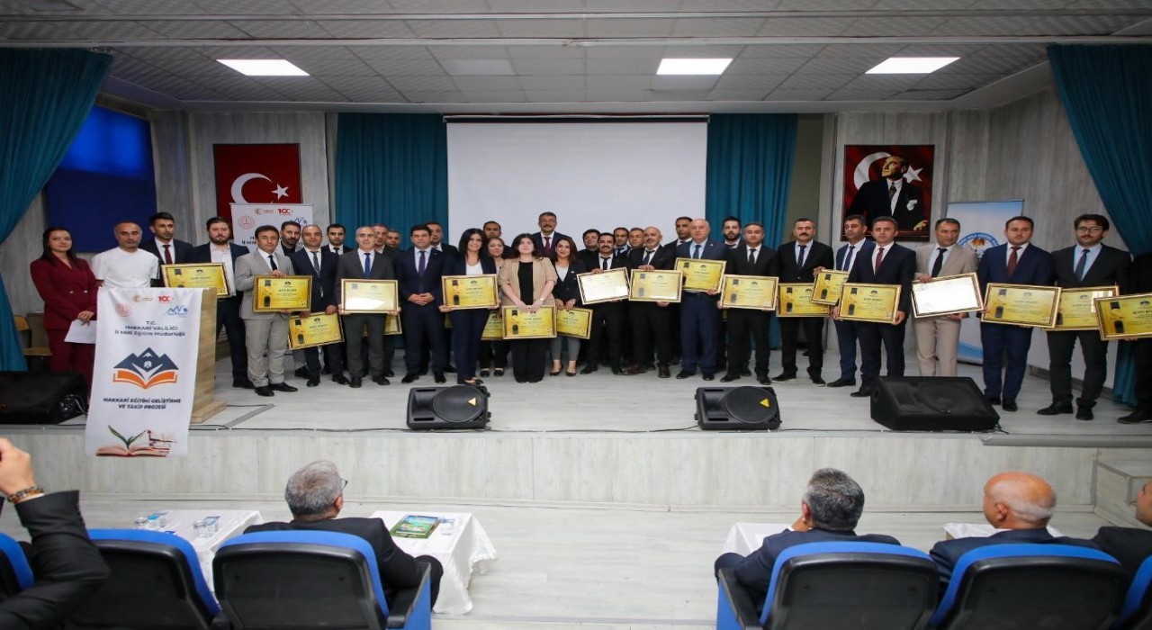 Huzurun şehri Hakkâriden Türkiyeye eğitim mesajı