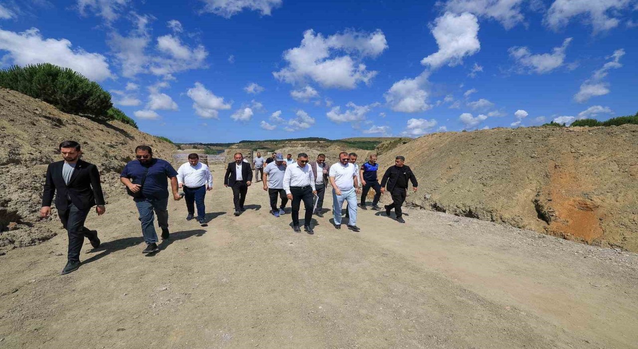 İBBnin atık döküm alanına bakanlıktan durdurma kararı