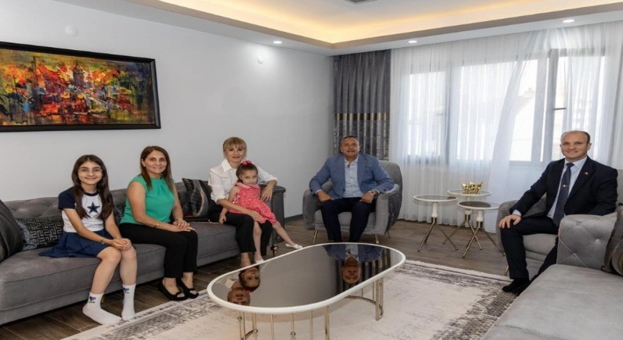 İl Müdürü Yılmazdan ve eşinden gazi Halil Er ve ailesine ziyaret