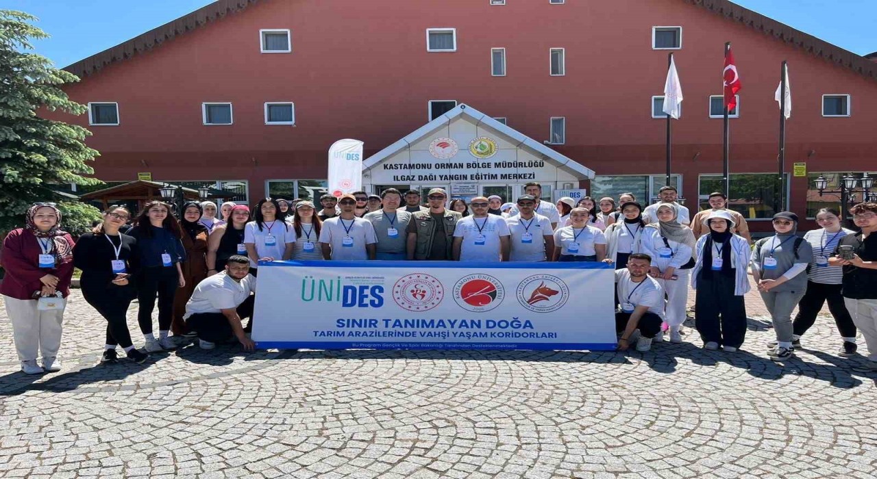 Ilgaz Dağında üniversite öğrencilerine yaban hayatı anlatıldı