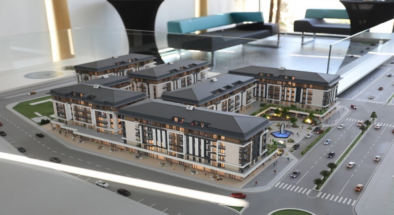 İnegöldeki dev kentsel dönüşümün örnek dairesi görücüye çıktı