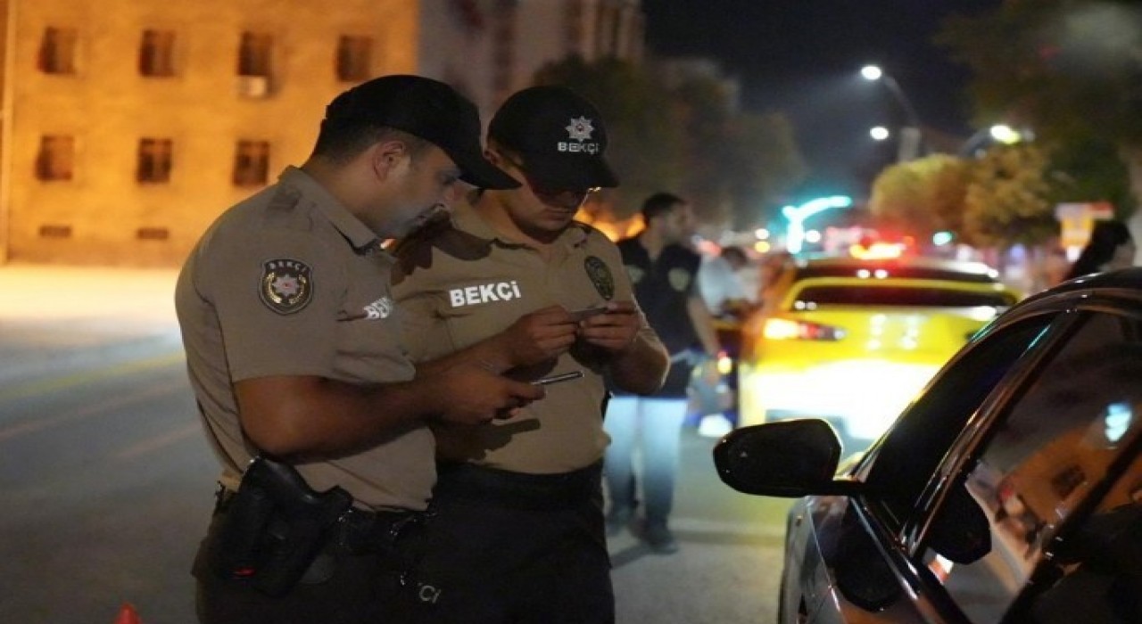 Ispartada 1 saatte 8 araç sürücüsüne cezai işlem uygulandı