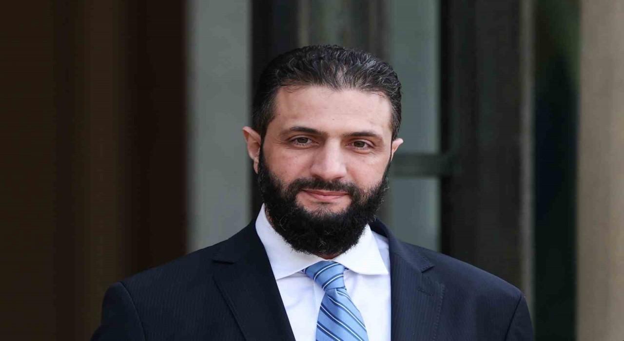 İsrail basını Suriye Devlet Başkanı eş-Şaranın göreve gelmesinden bu yana en az üç suikast girişiminden kurtulduğunu öne sürdü