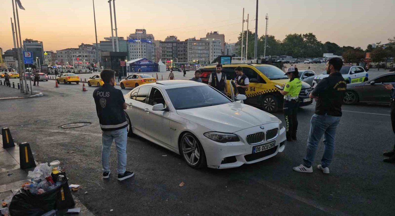 İstanbul genelinde helikopter destekli Huzur İstanbul denetimi