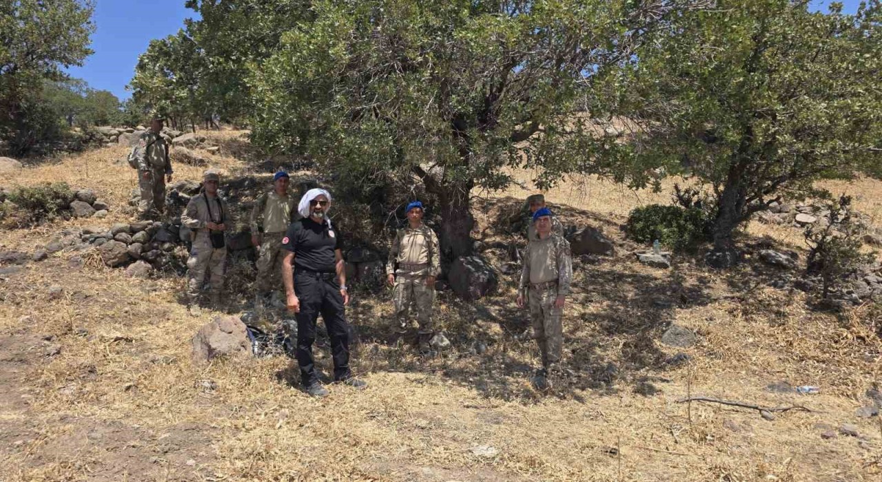 İzmirde kayıp yaşlı adam için arama çalışmaları sürüyor