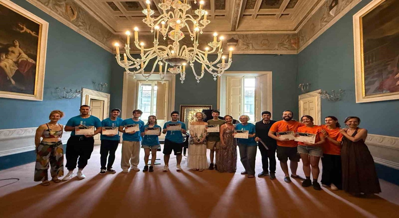 İzmirli genç sanatçılar İtalyada sahnede