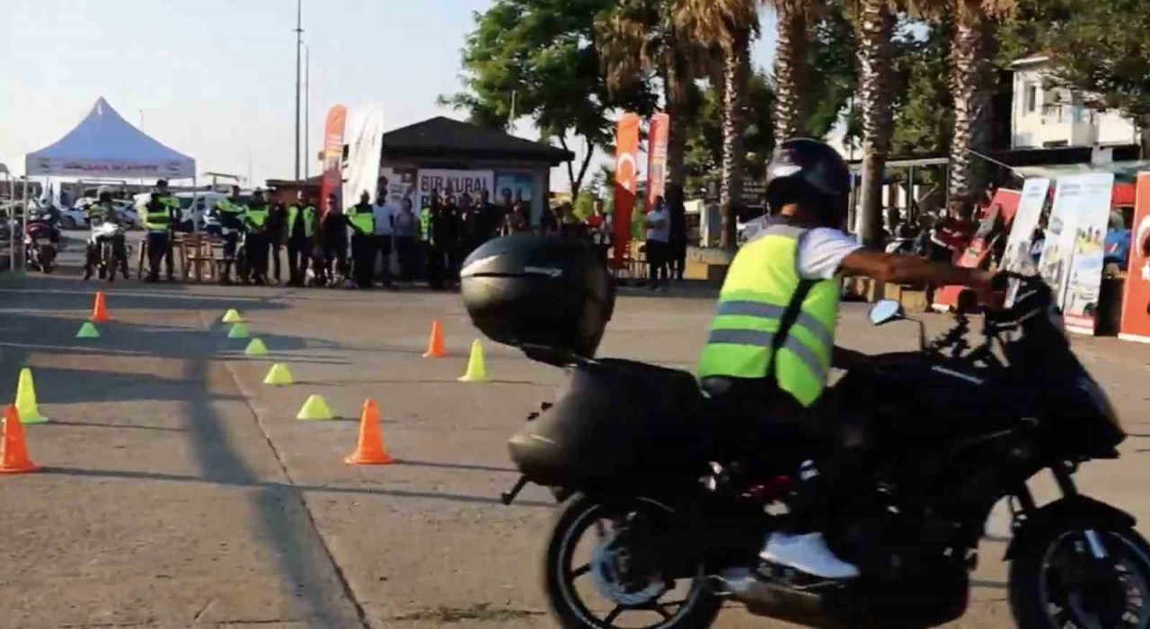 Jandarma ekipleri Gökçeadada güvenli sürüş eğitimi verdi