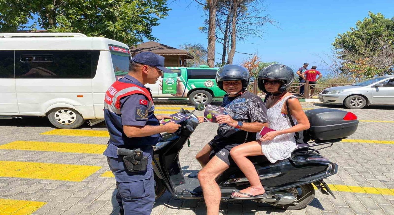 Jandarmadan Milli Parkta vatandaşlara yangın uyarısı