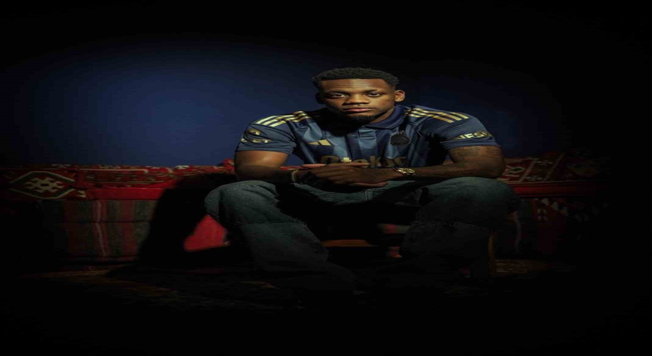 Jhon Duran resmen Fenerbahçede