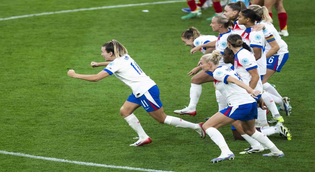 Kadınlar EURO 2025te İngiltere üst üste 2. kez şampiyon