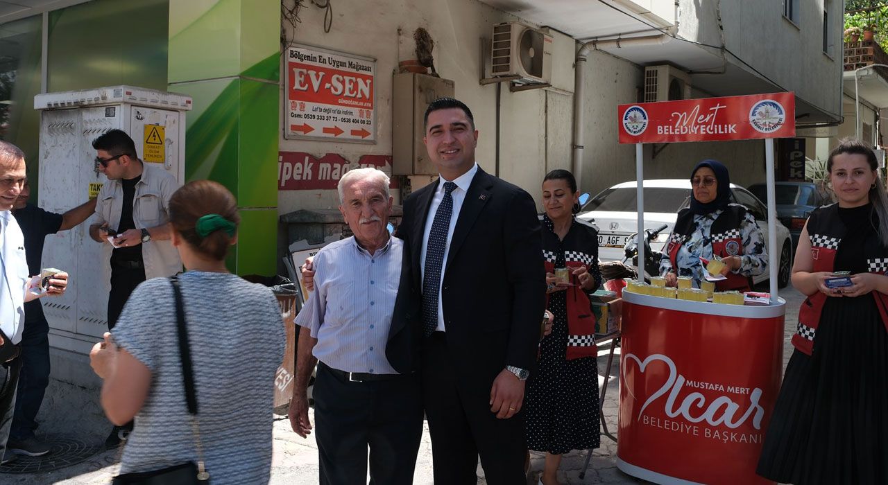 Kadirli Belediye Başkanı Olcar Uzun Çarşı’da Halkla Buluştu