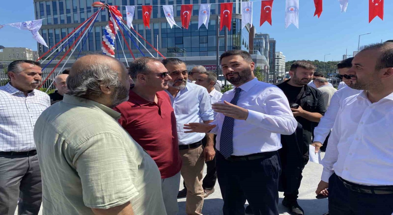 Kağıthane halkı yeni bir otoparka kavuştu