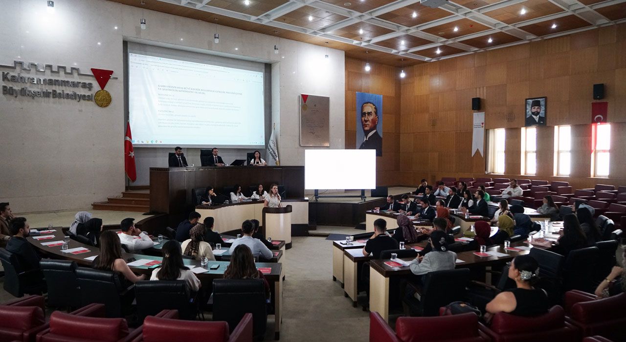 Kahramanmaraş Gençlik Meclisi Gençlerin Sesi Olmayı Sürdürüyor