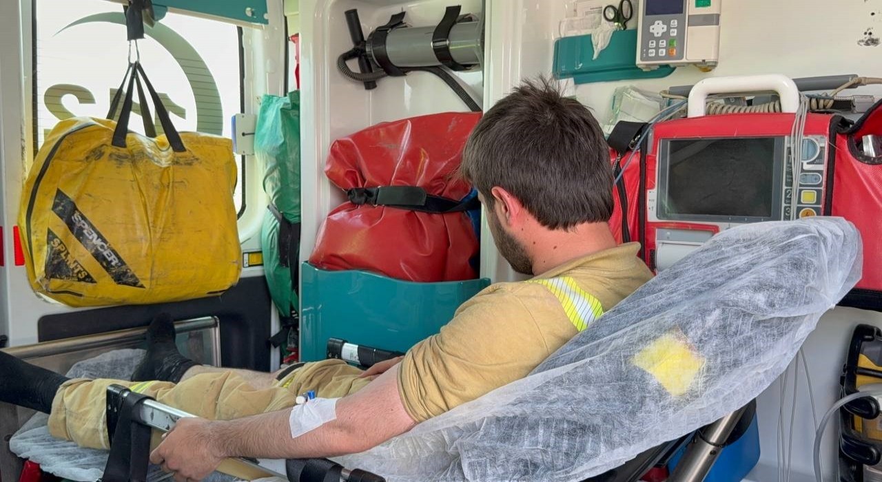 Karabükte arazöz midibüsle çarpıştı: 3 yaralı