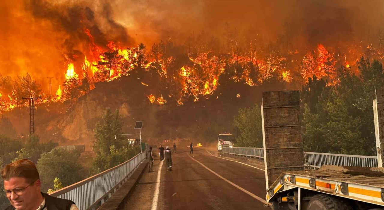 Karabükte orman yangınında korkutan manzaralar