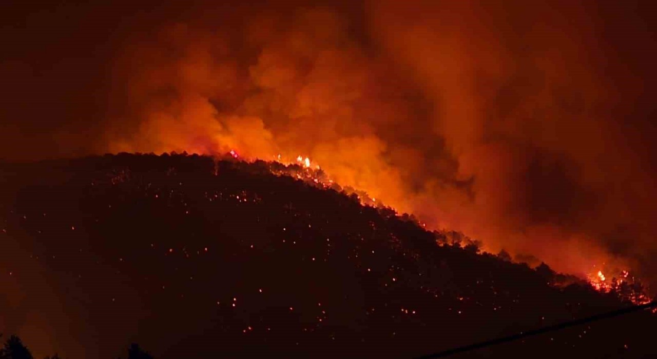Karabükte orman yangınları nedeniyle 10 köy boşaltıldı