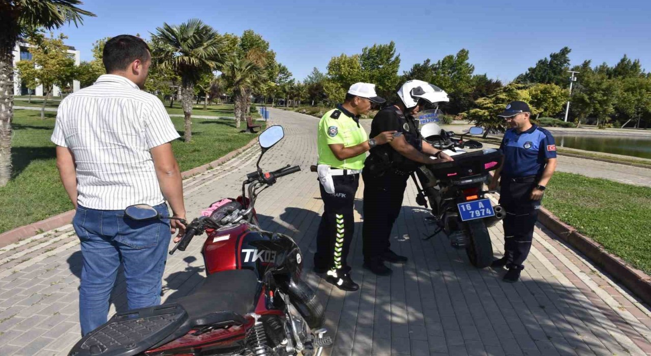 Karacabey Belediyesinden parklarda güvenlik ve huzur adımı