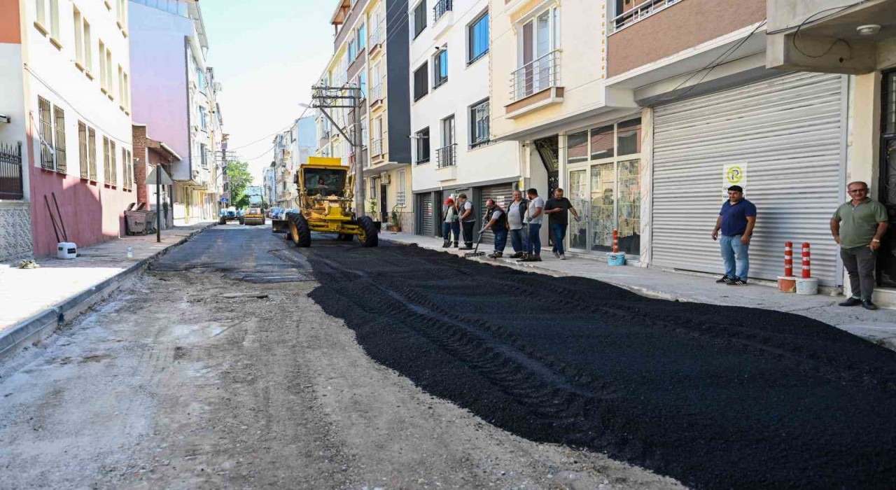 Karacabeyde asfalt seferberliği Selimiye Mahallesinden başladı