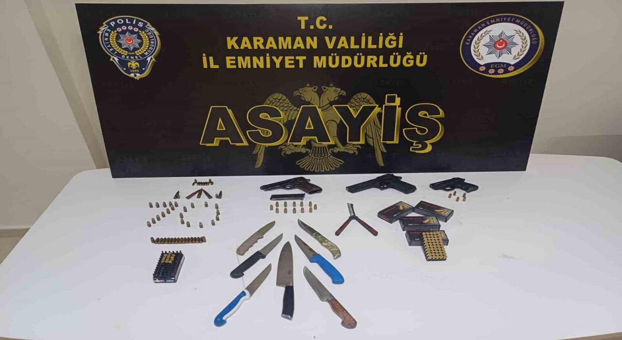 Karamanda 9 ruhsatsız silah ele geçirilirken, 10 kişi tutuklandı