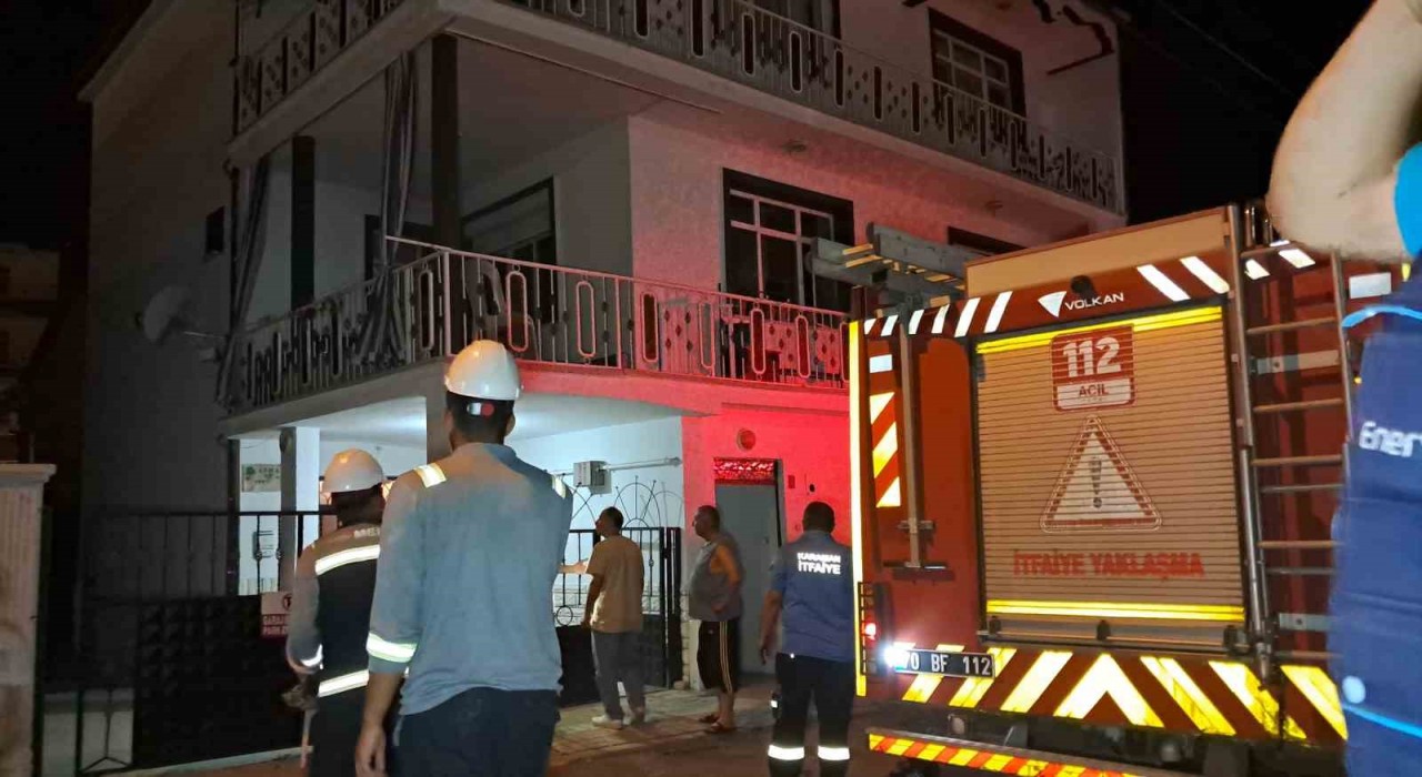 Karamanda ev yangını korkuttu