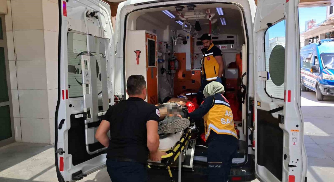 Karamanda girdiği inşaattan düşen çocuk yaralandı