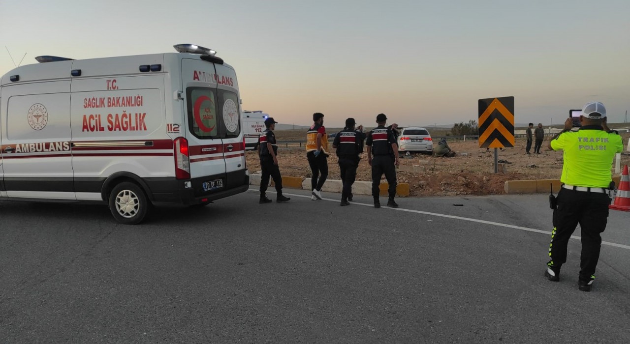 Karamanda iki otomobil çarpıştı: 5 yaralı
