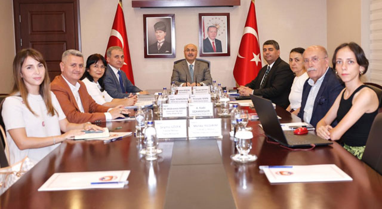 Karataş Sahili Yeni Bir Yaşam Alanına Dönüşüyor