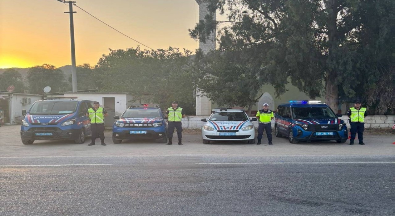 Karpuzluda sürücüler denetlendi