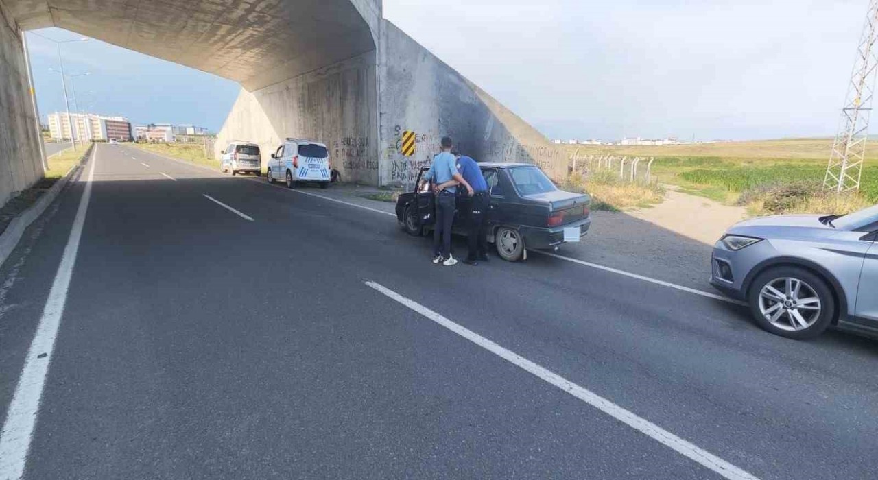 Karsta polisten ‘şok uygulamalar