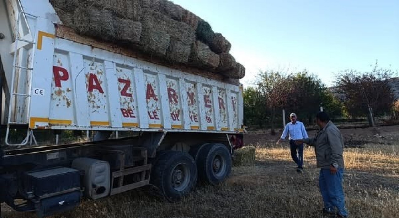 Kaşıkçılar Köyüne yem yardımı ulaştı