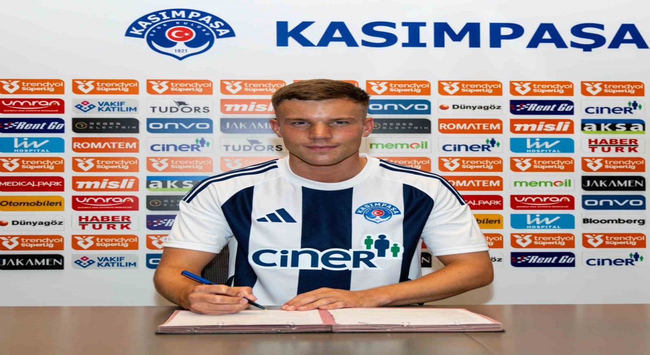 Kasımpaşa, Andri Fannar Baldurssonu kadrosuna kattı