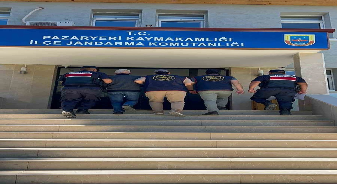 Katil her yerde aranıyordu, kendi kendini ihbar etti