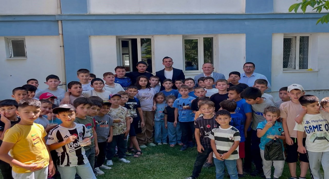 Kaymakam Aslan Yaz Kuran Kursu öğrencileriyle buluştu