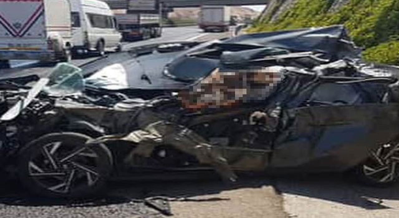 Otomobil Sulama Tankerine Çarptı: 1 Ölü