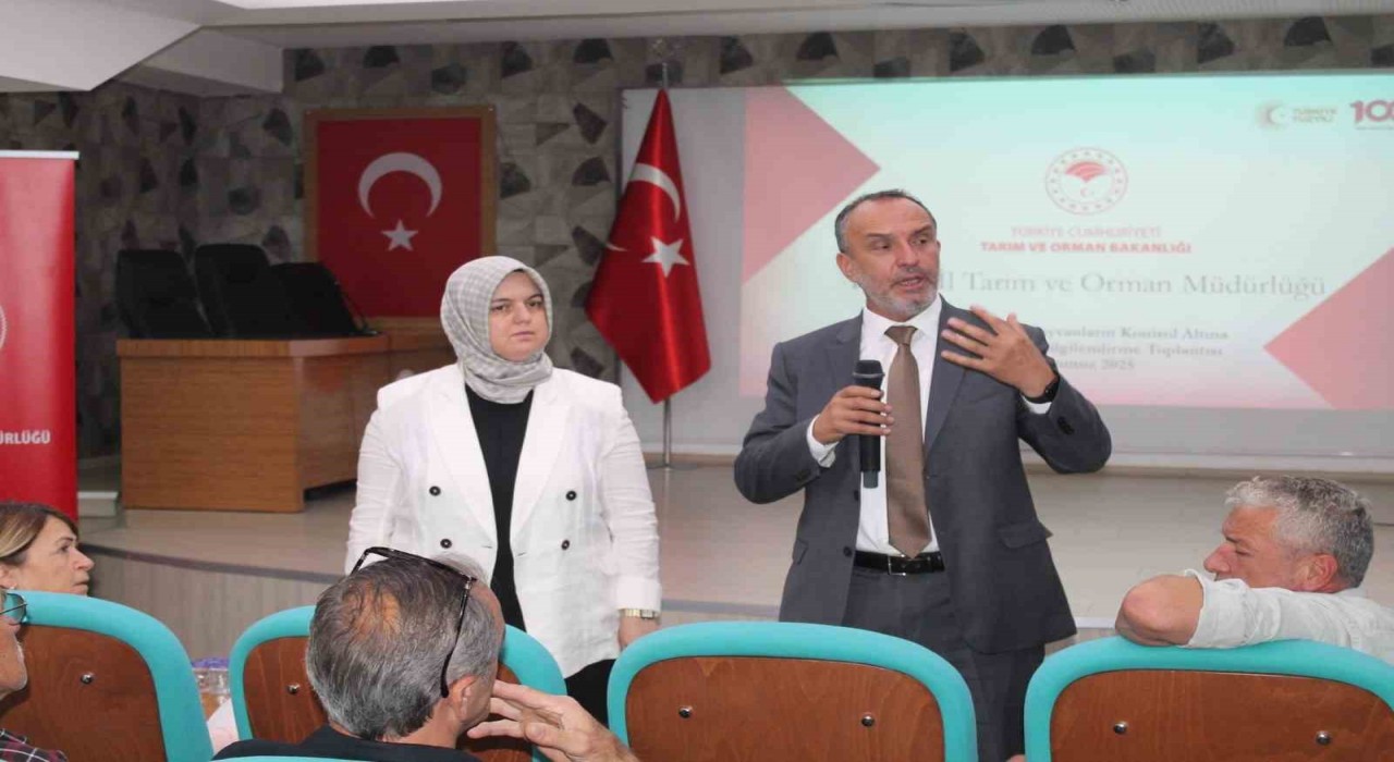 Kedi-köpek kayıt sistemi hakkında muhtarlara bilgilendirme yapıldı