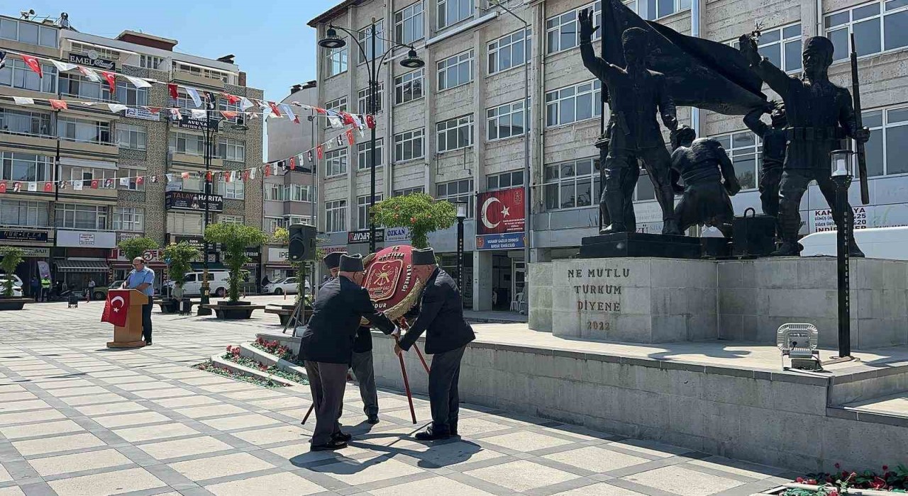 Kıbrıs Barış Harekâtının 51. Yıl Dönümü Burdurda törenle kutlandı