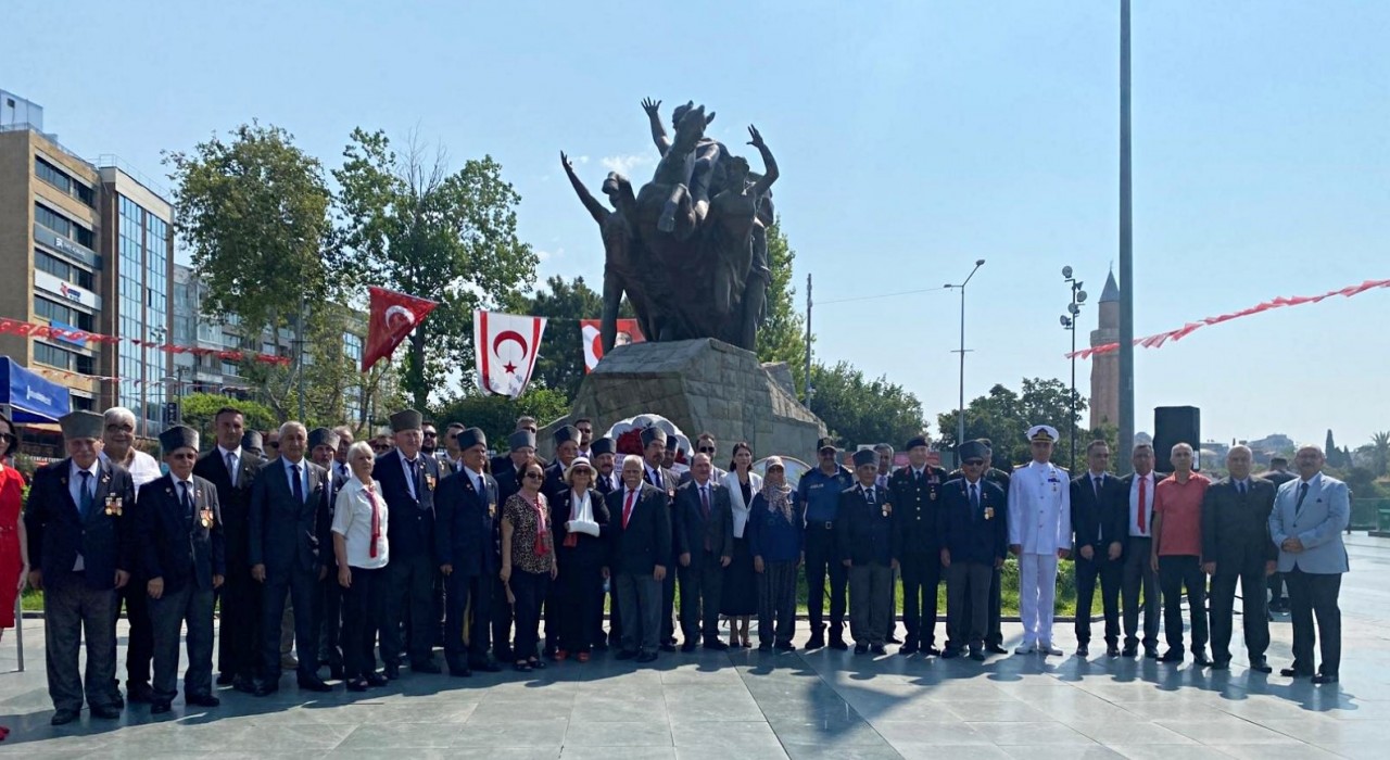 Kıbrıs Barış Harekâtının 51. yılı nedeniyle Antalyada tören düzenlendi