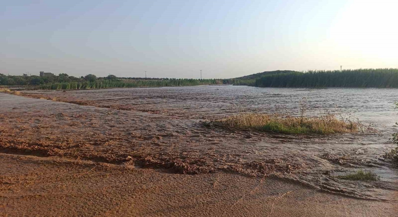 Kiliste sağanak sonrası taşkınlar meydana geldi