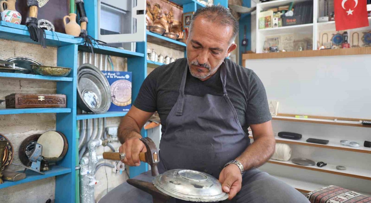 Kırşehirli esnaf ile belediye arasında Zanaatkarlar Çarşısı gerginliği