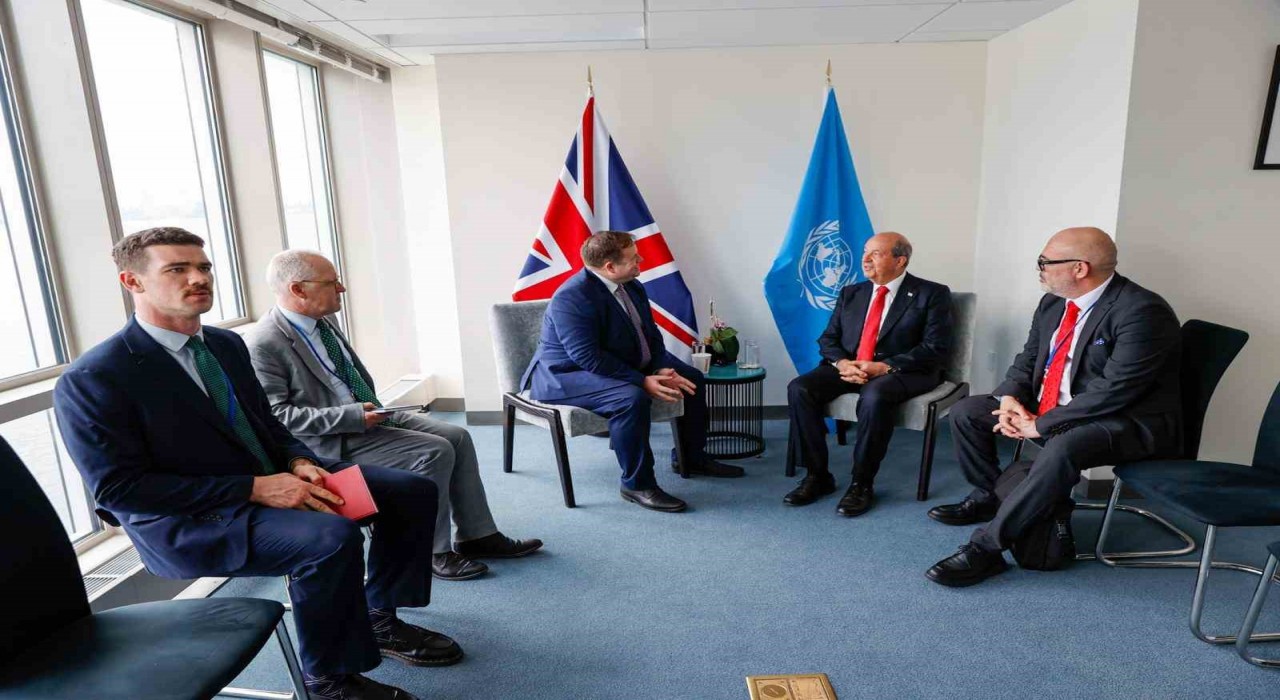 KKTC Cumhurbaşkanı Tatar, İngilterenin Avrupa ve Kuzey Amerikadan Sorumlu Devlet Bakanı Doughty ile görüştü