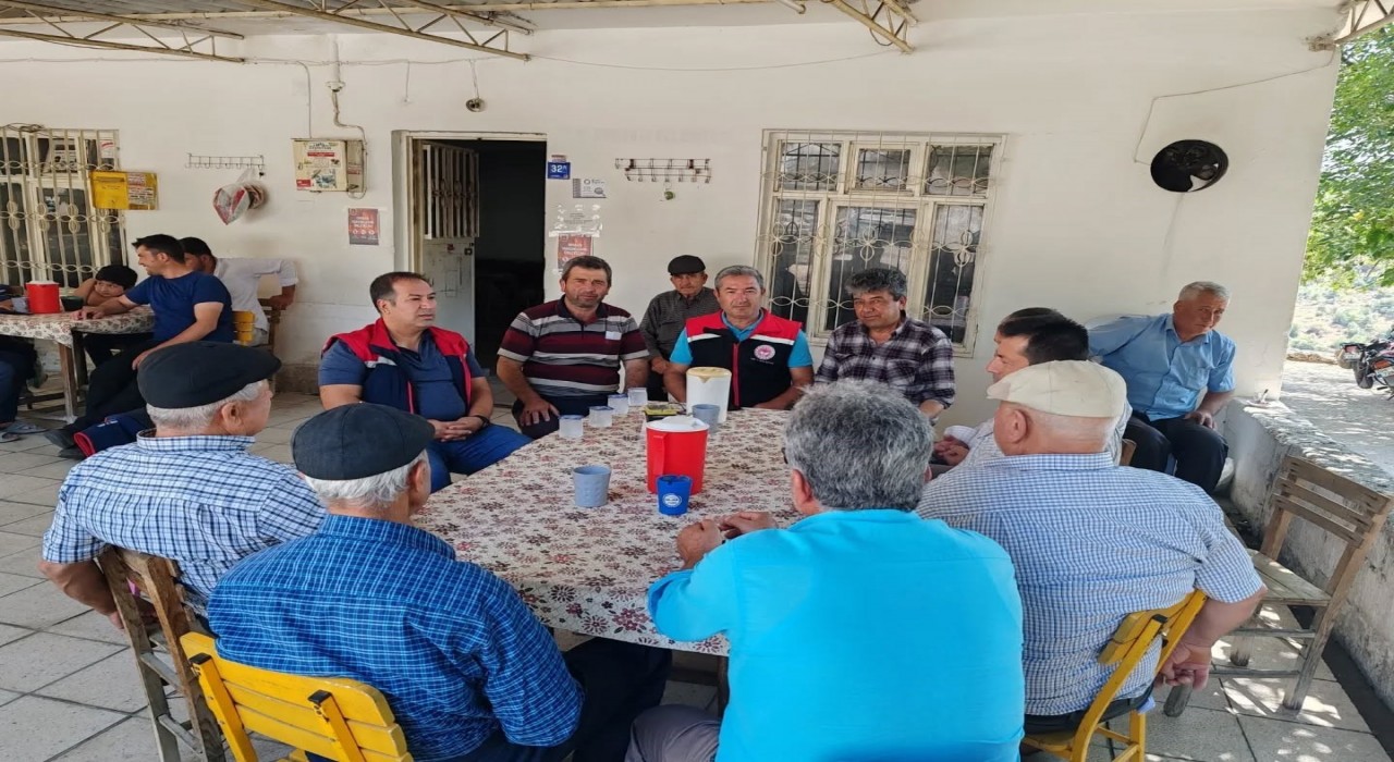 Koçarlıda üreticilere tarım ve hayvancılık eğitimi