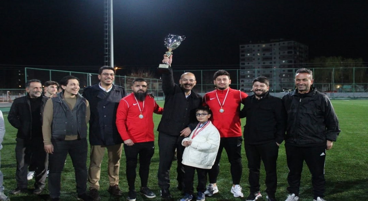 Kocasinan Şimşeksporda Başkan Vekili Başkal görevinden ayrıldı