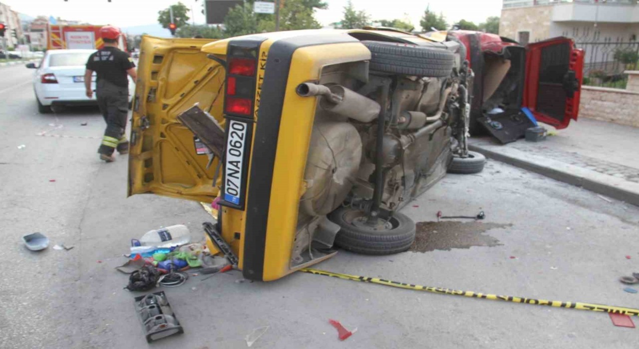 Konyada ehliyetsiz sürücü dehşeti