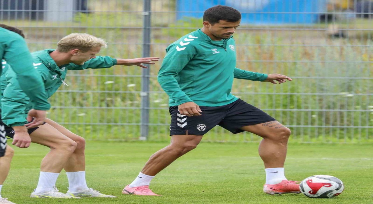 Konyaspor, yeni sezon hazırlıklarını sürdürdü