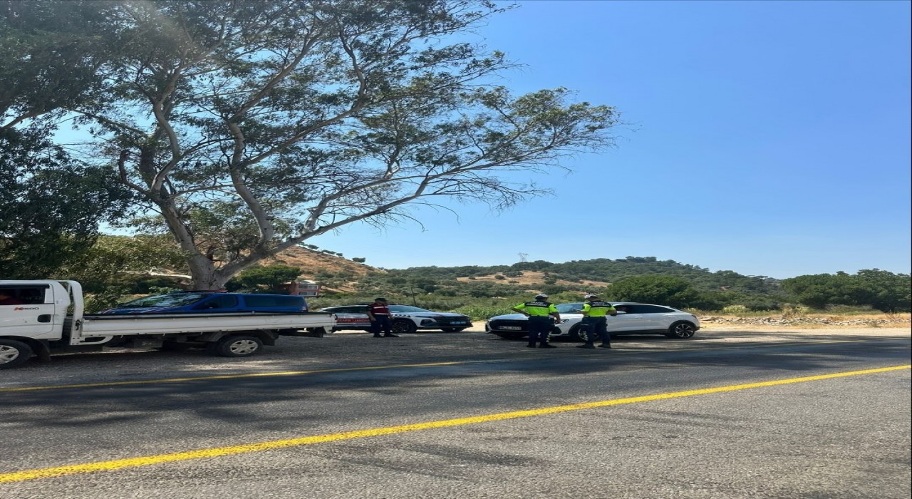 Köşkte jandarmadan şok trafik uygulaması