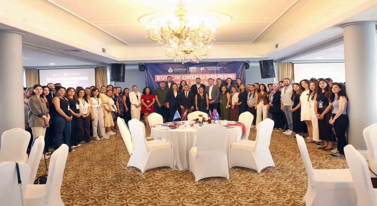 Küçükçekmecede ‘Evlilik Okulu Rehberi Çalıştayı gerçekleştirildi